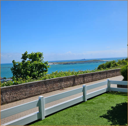 Terrasse mit Meerblick